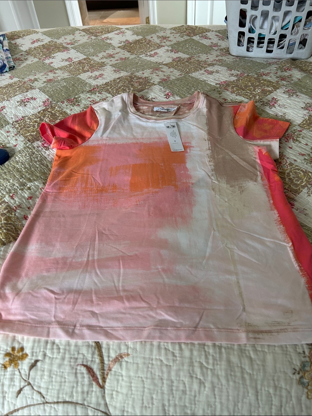 Chico's Short-Sleeve Brushstroke Tee in Pink, Orange & Cream NWT - Picture 6 of 7